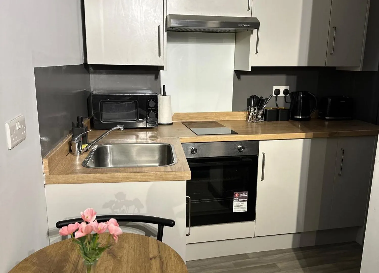 Cozy Studio In Sheffield City Centre With Sofa Bed شقة