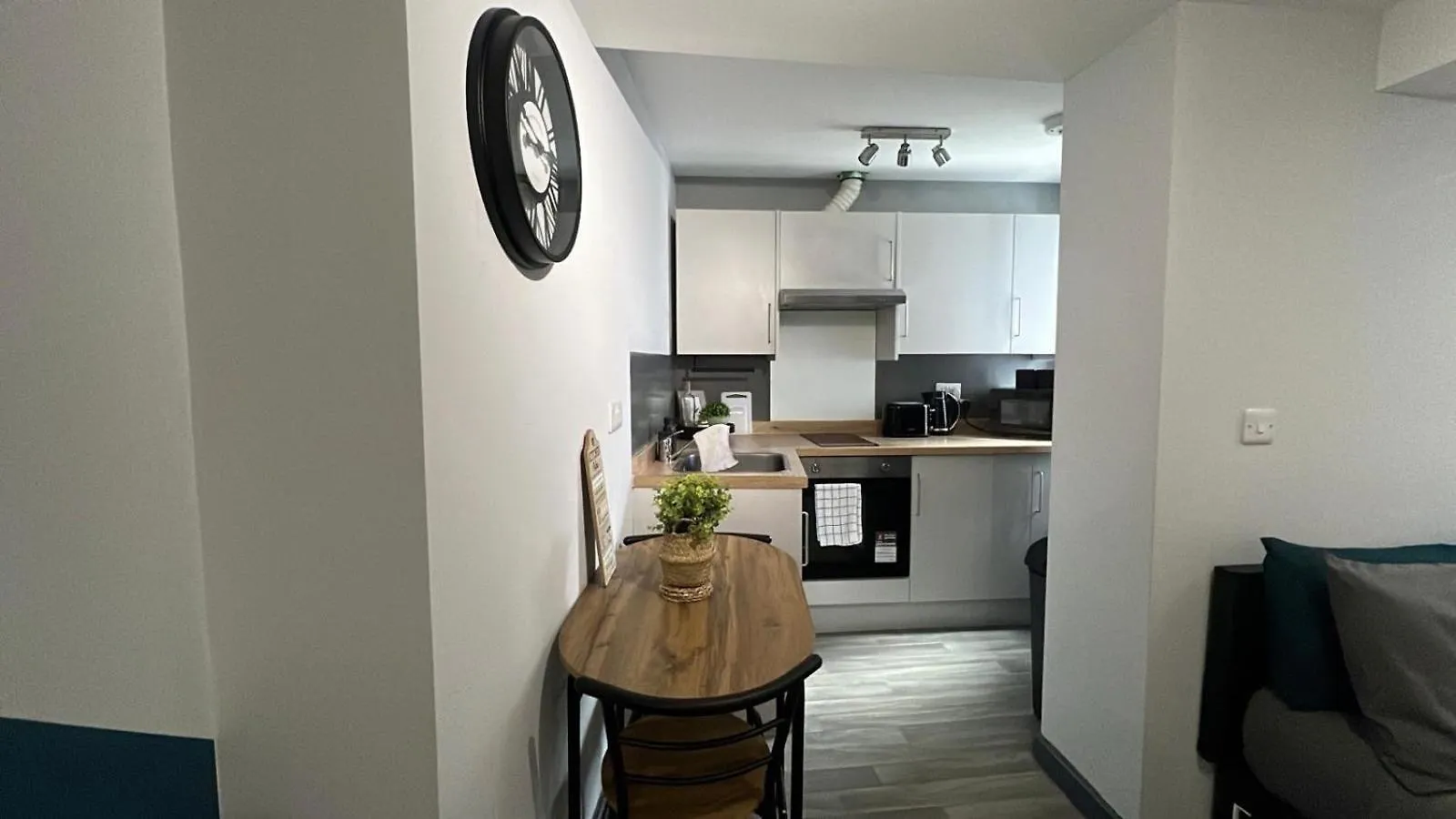 Cozy Studio In Sheffield City Centre With Sofa Bed شقة
