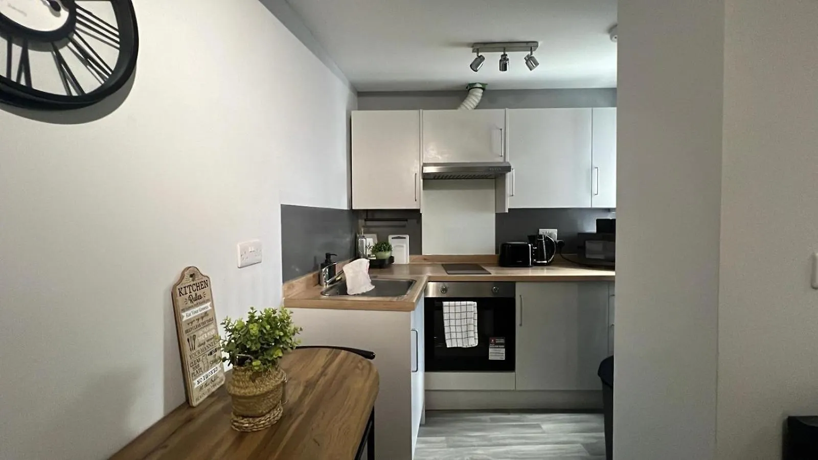 아파트 Cozy Studio In Sheffield City Centre With Sofa Bed